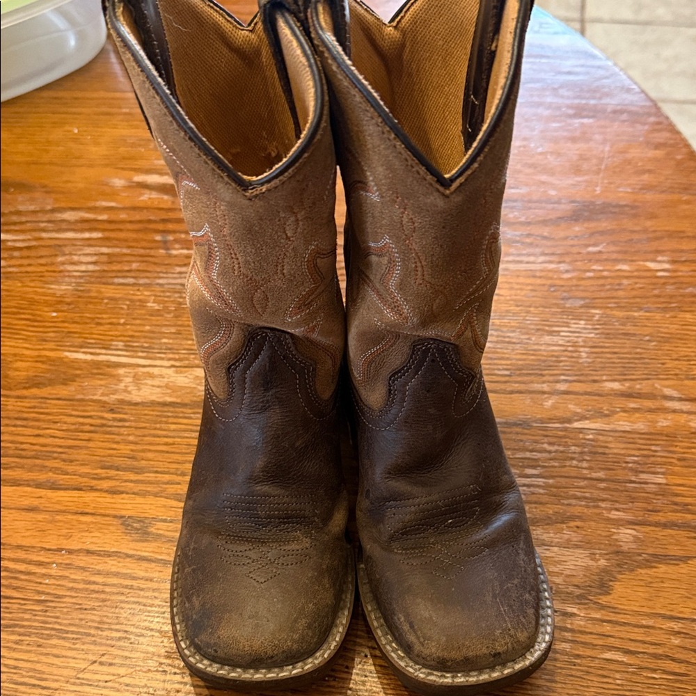Brown and Tan Western Cowboy Boots